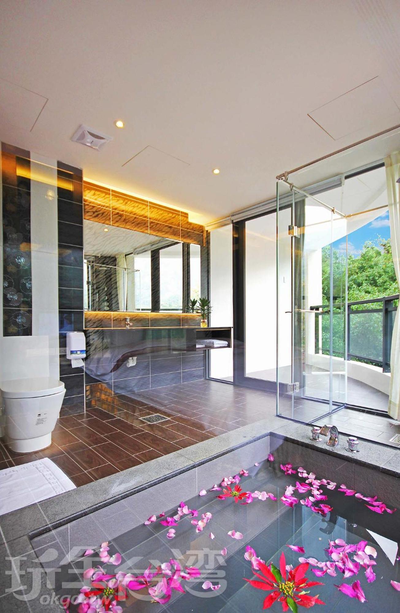 Shuian Lakeside Hotel Yuchi Ngoại thất bức ảnh